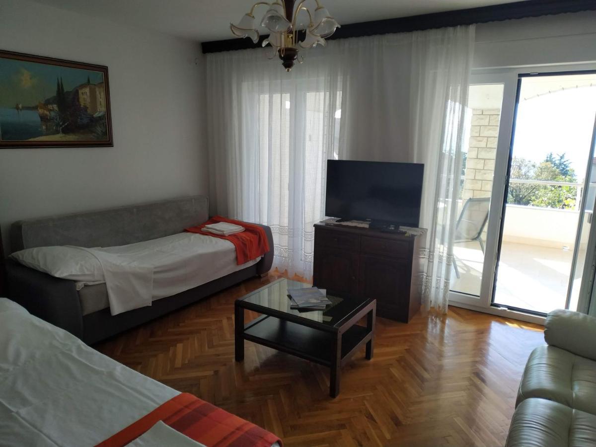 Apartments Marino Novi Vinodolski Ngoại thất bức ảnh